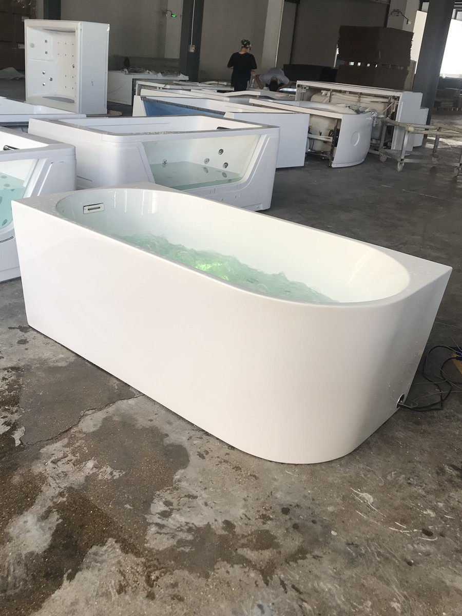 Corner Surf Massage Bubble Bath Independent insulation household with simple thin edge large space bath 1 3 - 1 7 m