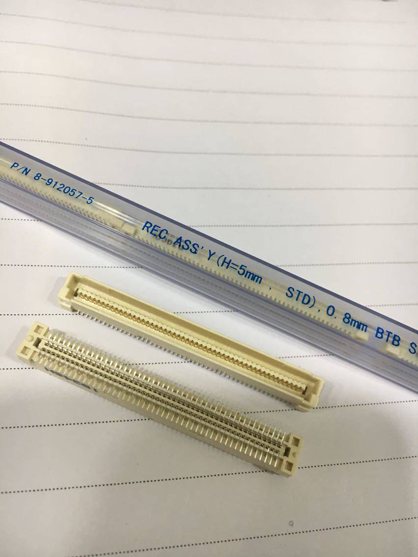 3-5177986-4 AMP TYCO 0 8mm Pitch 100P Original Board to Board Connector 5 7 High Male