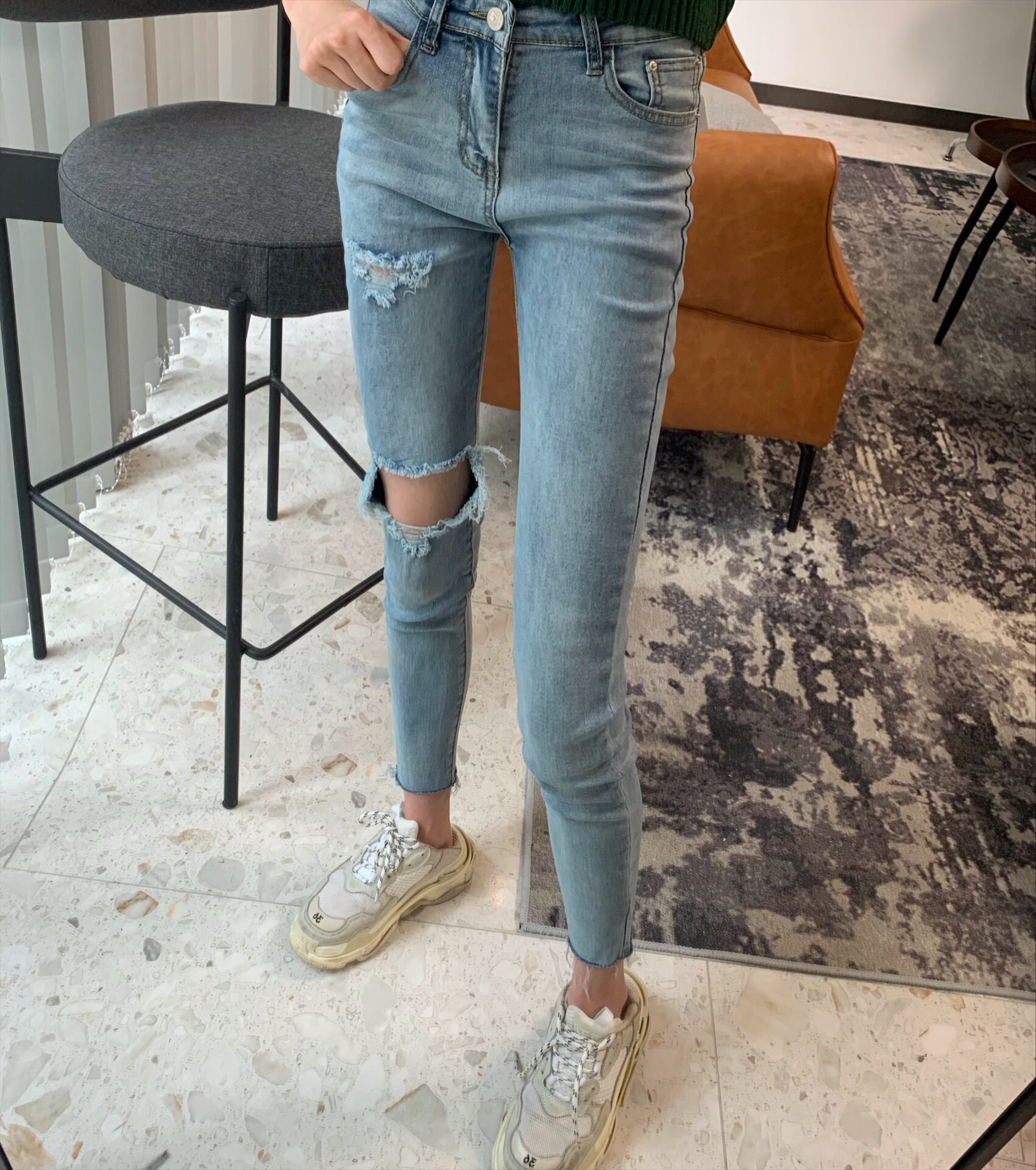 chic trendy slimming ripped jeans for women 2021 Spring and Autumn, Hyuna style 9-inch pants from Dongdaemun, South Korea pic 19