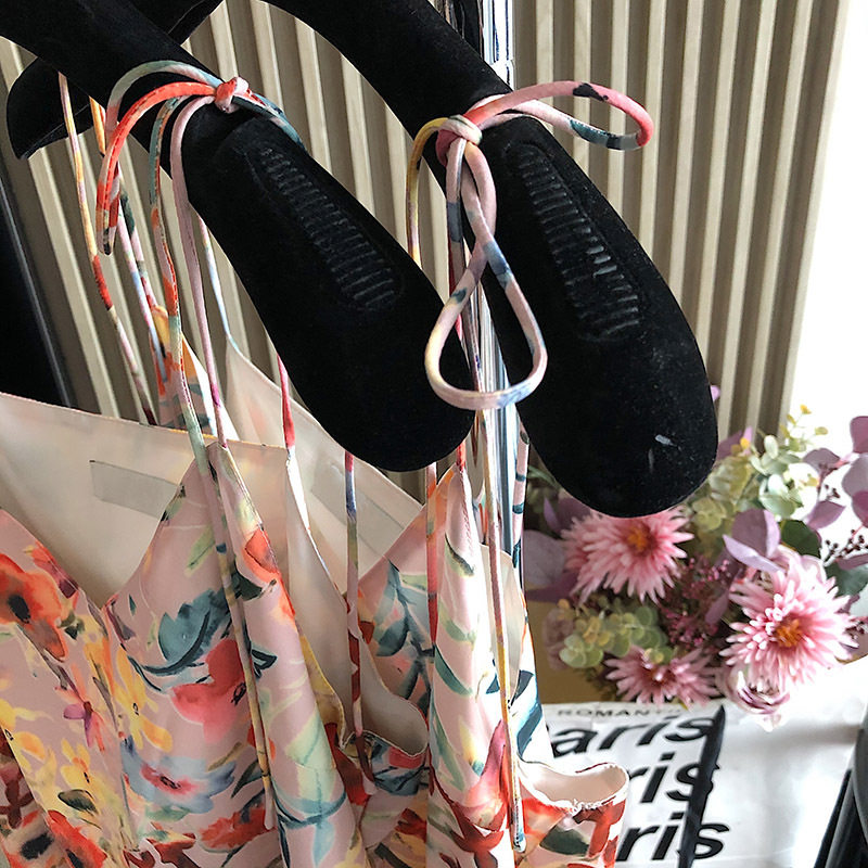 吊带V领挑粉碎花连衣裙长裙女A字裙2022夏季新显瘦优雅甜美纯欲详情11
