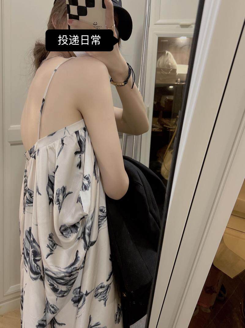 chic French retro high-end halter dress, summer ink-wash print, beach vacation, seaside photo long dress for women pic 16