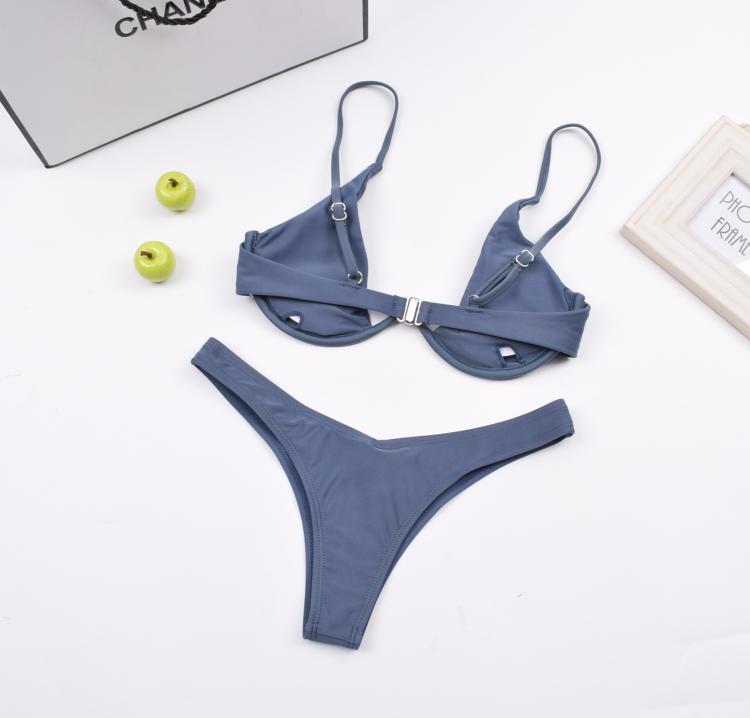 Bikini ngực nhỏ thu thập tam giác retro BIKINI thép vòng ngực lớn gợi cảm chia áo tắm bãi biển phụ nữ - Bikinis ao tam xuan thu