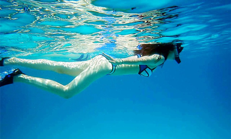 Áo tắm Úc nữ ngực nhỏ thép tấm thu thập cao su màu bikini bikini áo tắm spa châu Âu và Mỹ phù hợp với màu bikini bộ đồ bơi nữ