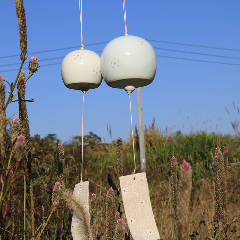 Bells hang act the role of ceramics to listen to the wind manual Japanese and wind car decoration home small place ins creative express it