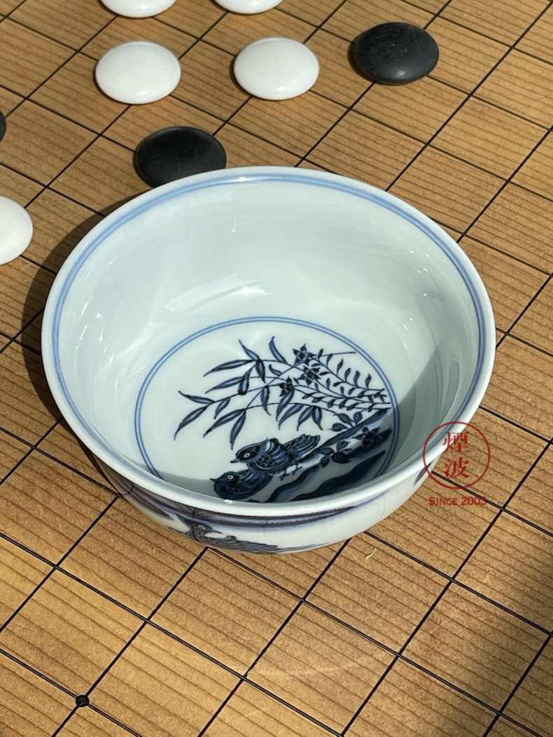 Jingdezhen spring auspicious jade Zou Jun up and imitation Ming blue and white water yuanyang painting of eight new system flat bowl