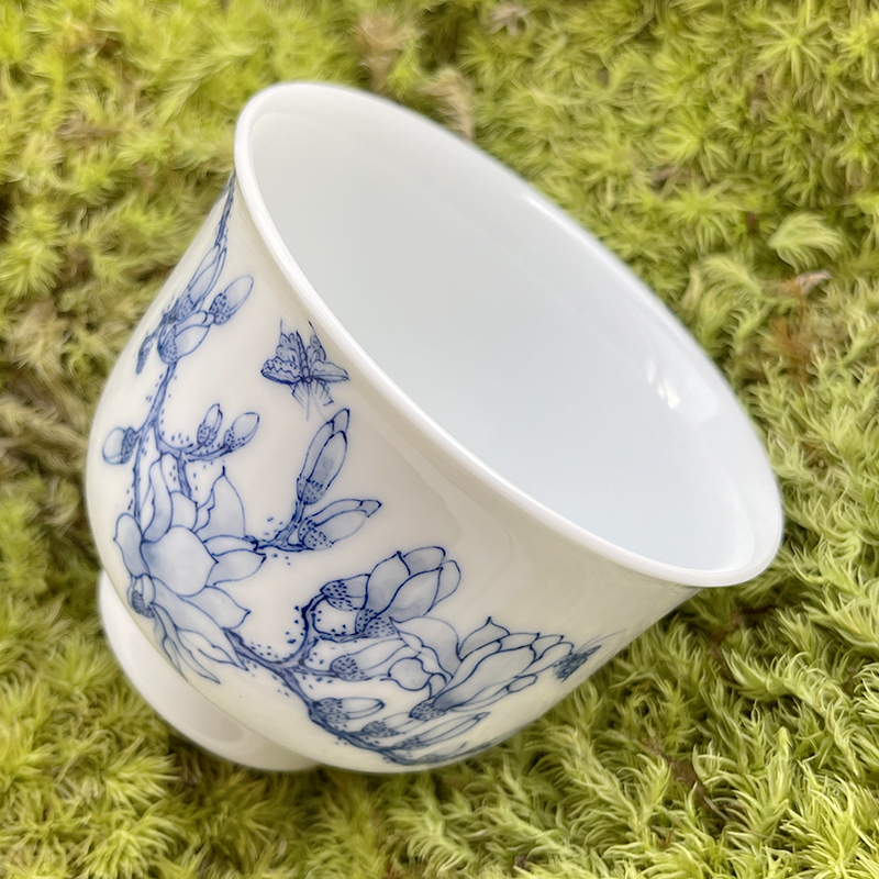 Jingdezhen blue and white flower on bamboo nine calcinations hand - made porcelain hand cup cup sample tea cup