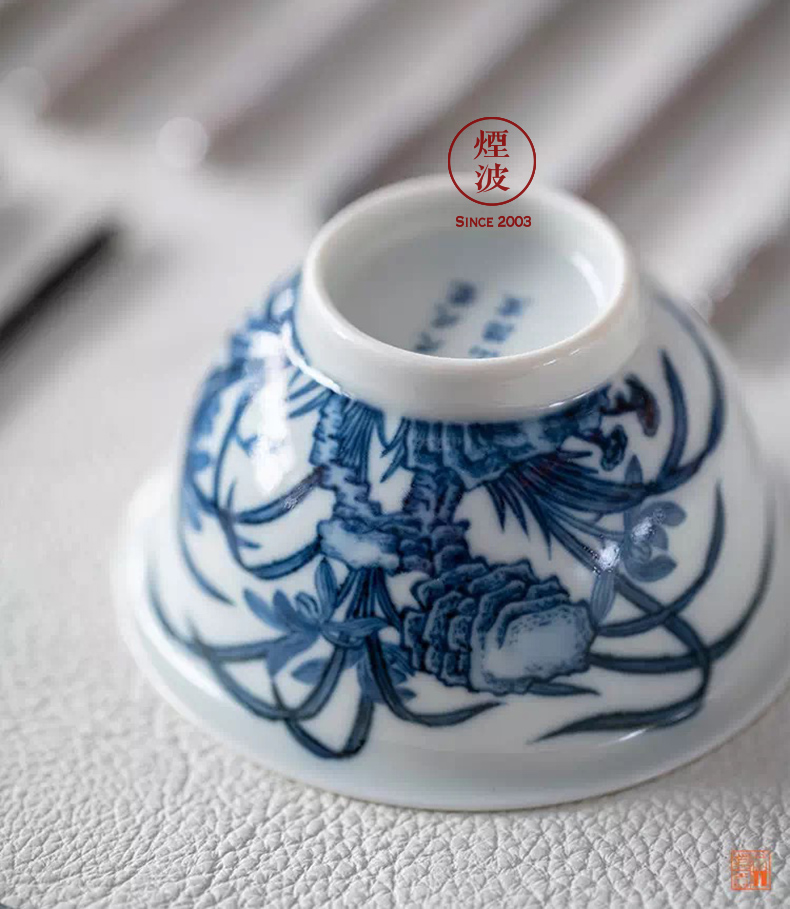 Those hidden up porcelain jingdezhen sleep mountain reform movement LanZhiXiu stone figure cup sample tea cup