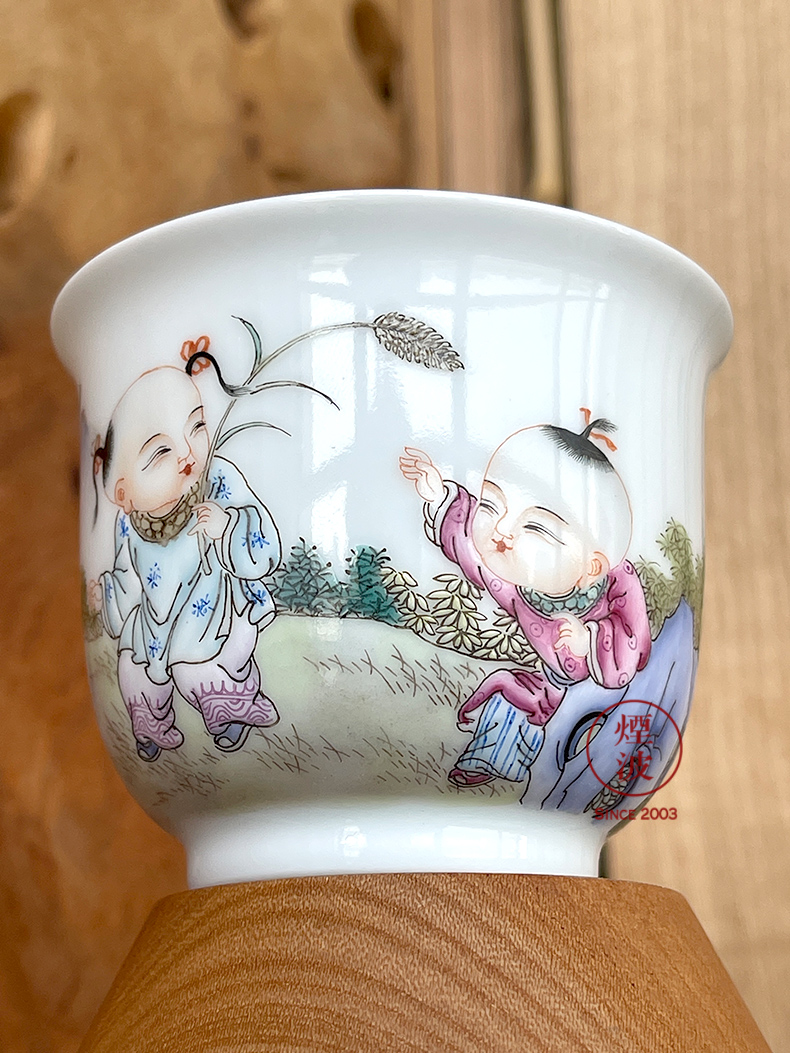 Jingdezhen spring auspicious jade Zou Jun up and colored enamel big head five of eight new system the lad yun long life long expressions using CPU