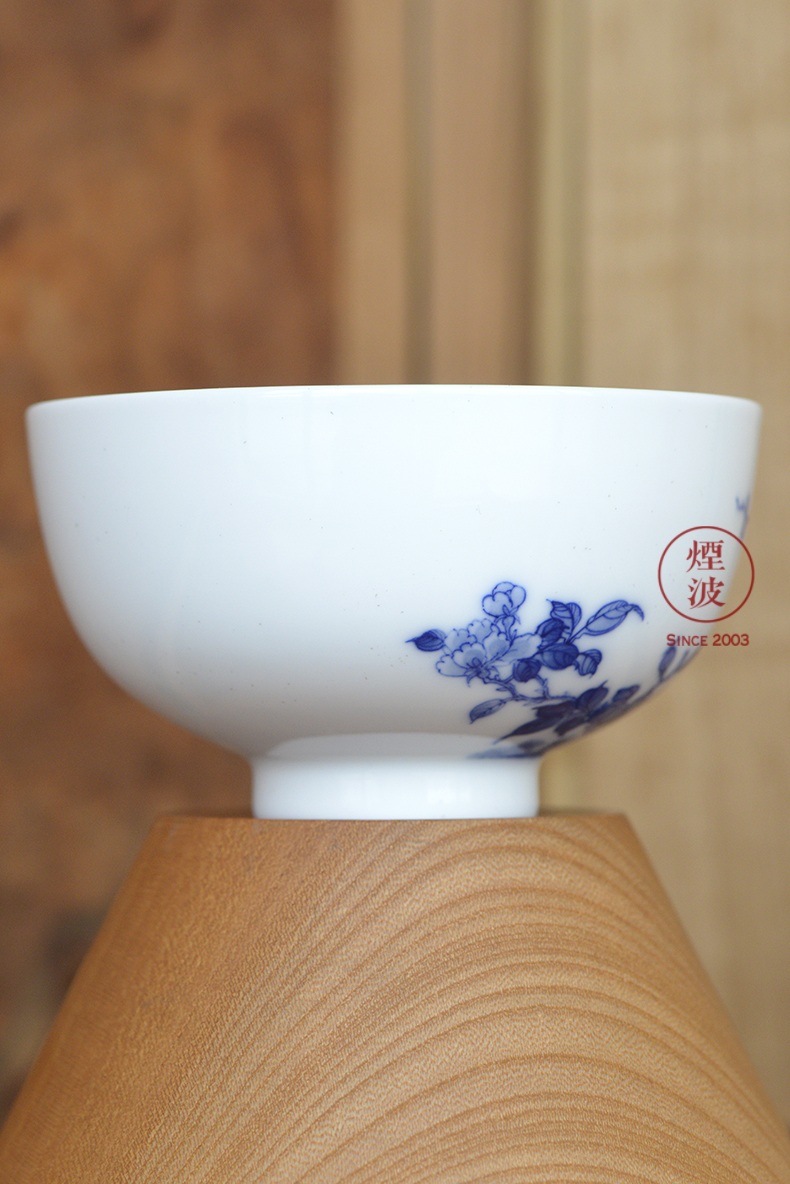 Jingdezhen nine wonderful hand burn hand - made porcelain nine paragraphs practice finches peach blossom put drunk heart bowl of tea cups