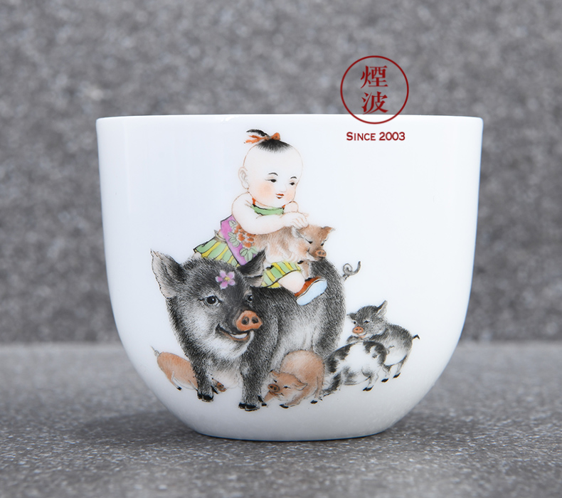 Those nine calcinations hand - made famille rose porcelain jingdezhen experienced painters set f coagulation cup pig chicken cylinder