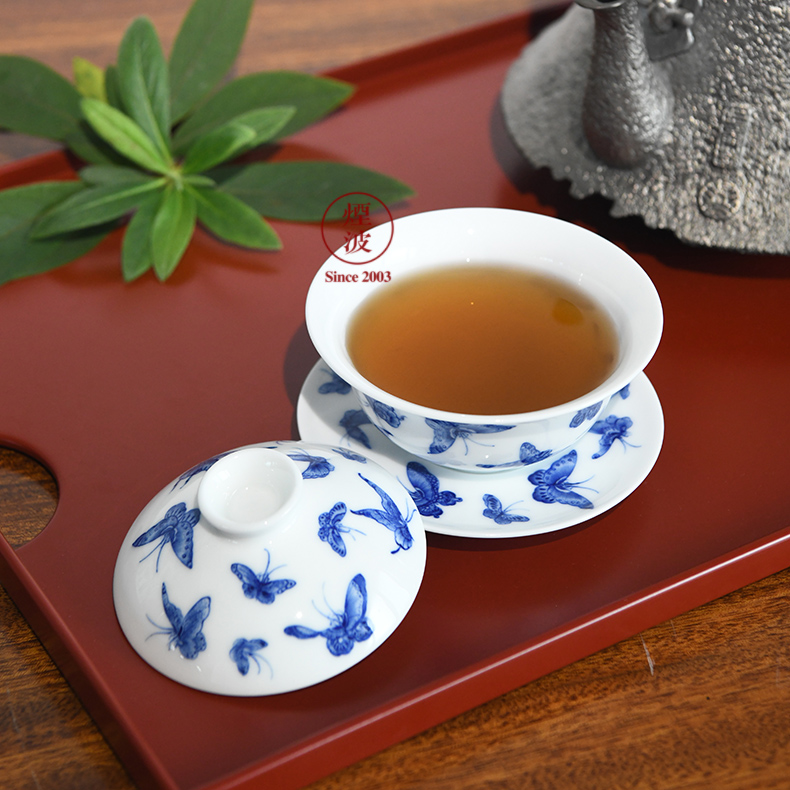 Jingdezhen blue and white nine calcinations hand hand made blue and white porcelain butterfly tureen kung fu tea cups