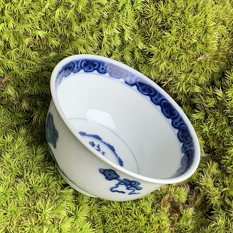 Jingdezhen made lesser double lion for lesser RuanDingRong cup sample tea cup masters cup drawing
