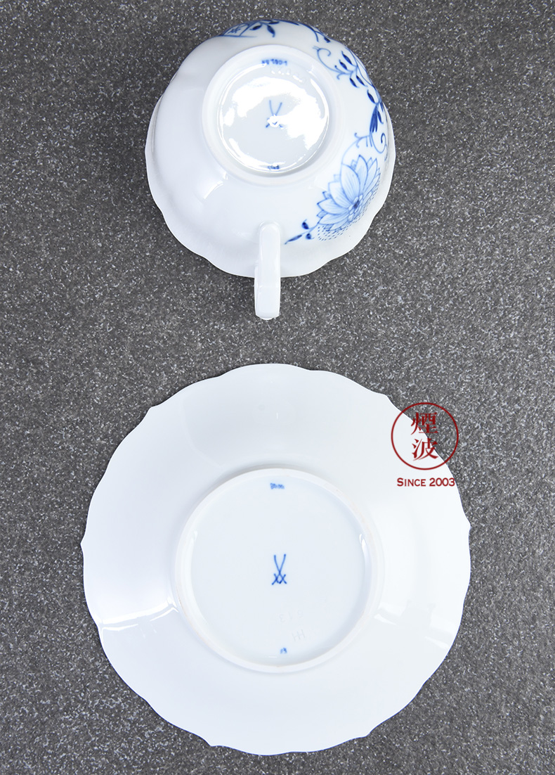 German mason MEISSEN porcelain new clipping elegant blue onion cups for a cup of tea in the afternoon tea set