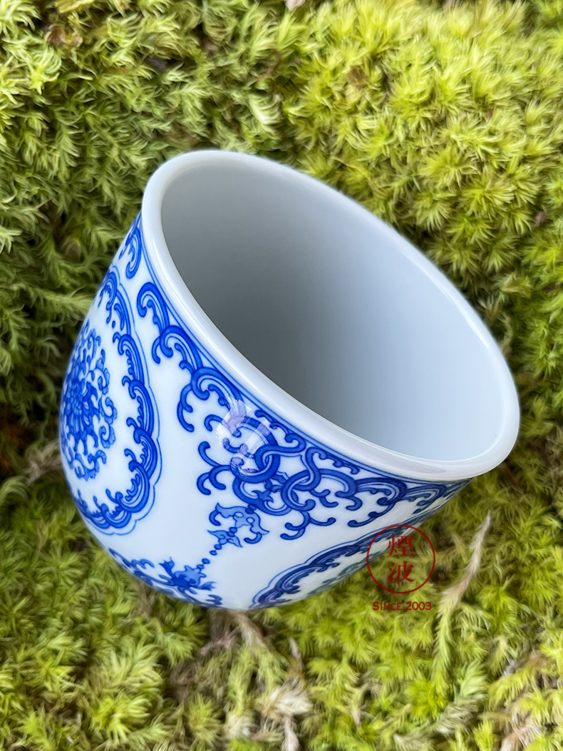 Jingdezhen sleep mountain hidden up reward Jane with imitation clear blue treasure flowers cylinder cups of tea cups