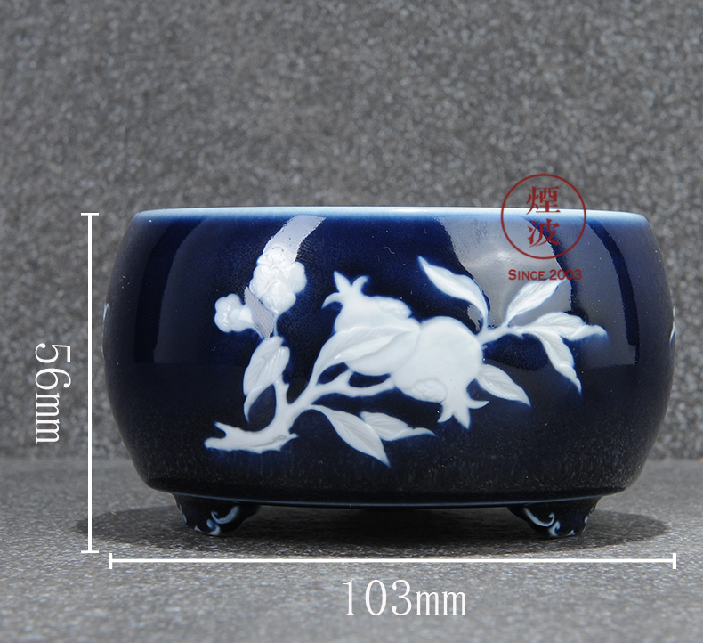 Those jingdezhen spring auspicious jade Zou Jun up of eight new system about the blue running of white lines incense buner