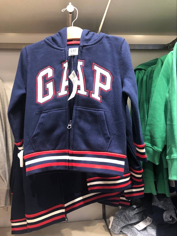 Authentic Gap Boys' Logo Fleece Hooded Sweatshirt for Older Children, Spring and Autumn Casual Jacket, Zip-Up Shirt 419577 Authentic Gap Boys' Logo Fleece Hooded Sweatshirt for Older Children, Spring and Autumn Casual Jacket, Zip-Up Shirt 419577