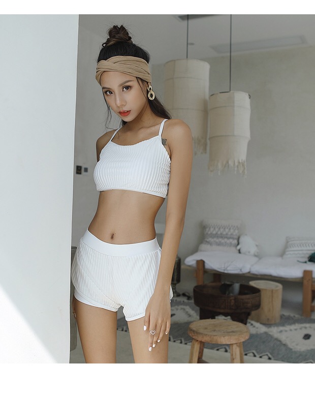 SOPHIE ▲ trắng đen đơn giản ngắn tay cao cổ kem chống nắng chia ba mảnh bảo thủ thể thao phòng tập thể dục áo tắm đồ bơi 2 mảnh kín đáo