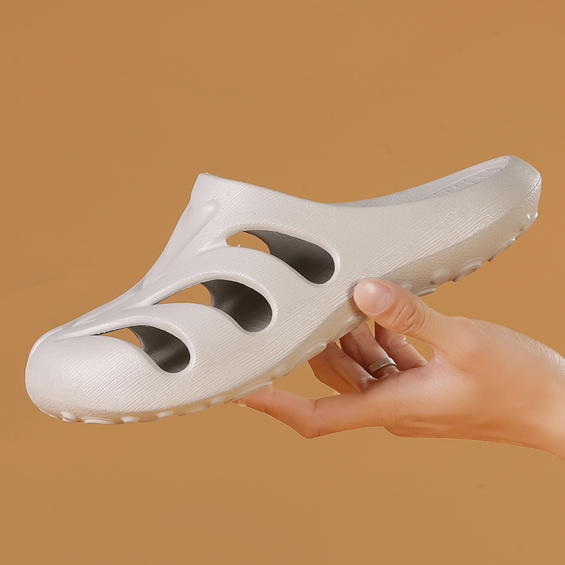 Tt&Mm/Toms Outdoor Medical Clogs with a Soft, Cushioned Feel, 2026 Summer New Model, Non-Smelly Perforated Shoes, Slippers