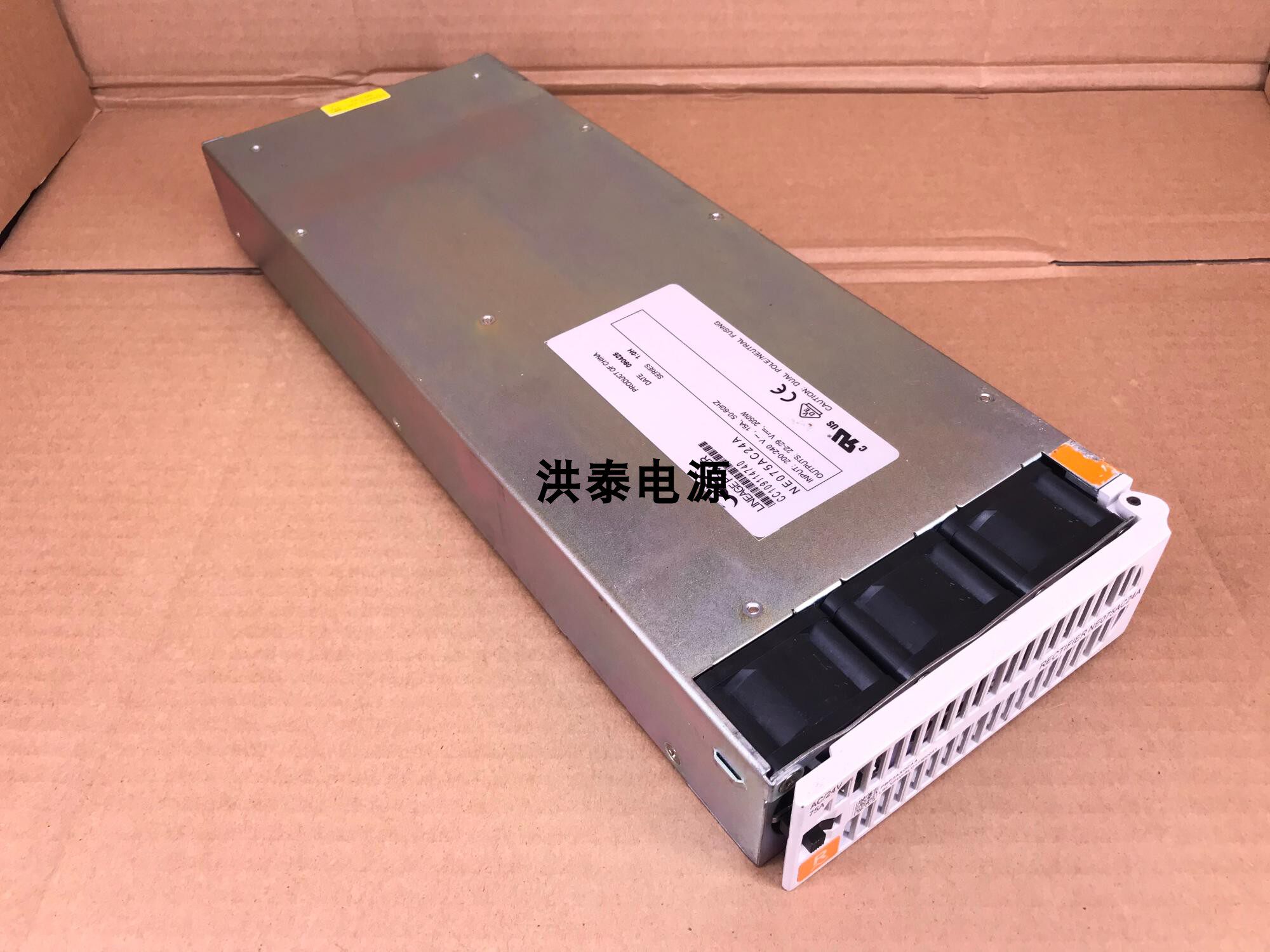 Импульсный источник питания LINEAGE POWER Lingyi NE075AC24A 24V/75A/2050W Изображение 1