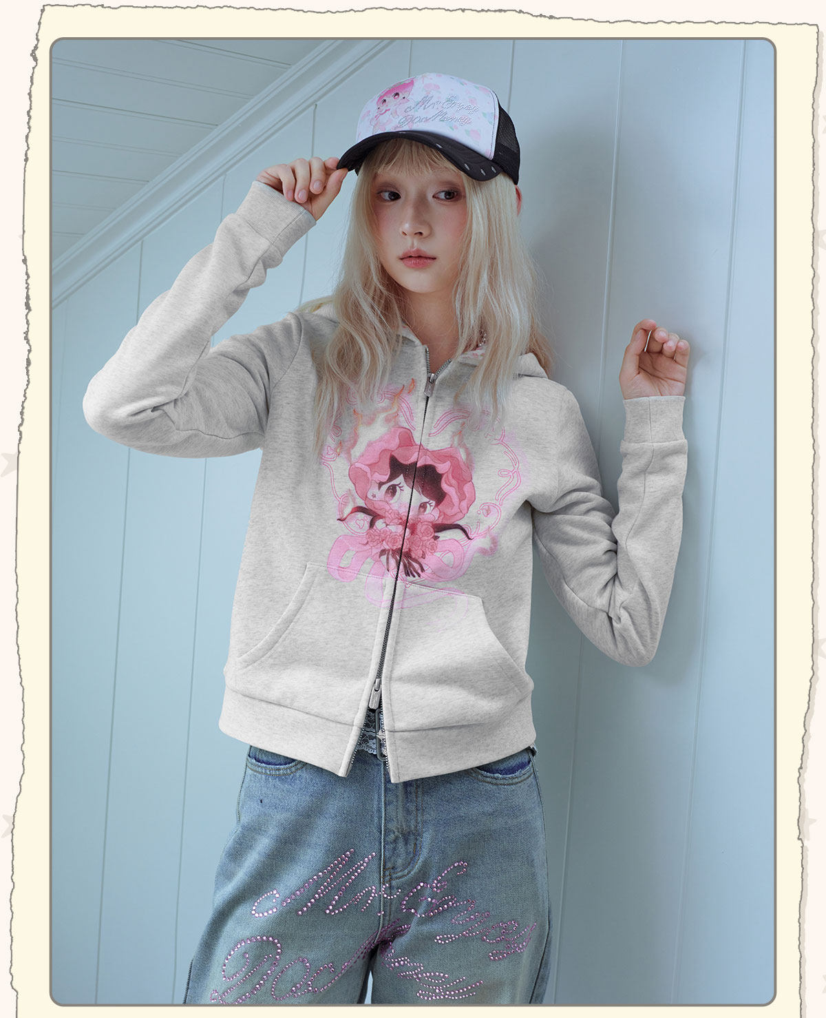 MEDM Heart Print Cropped Zip-Up Hoodie