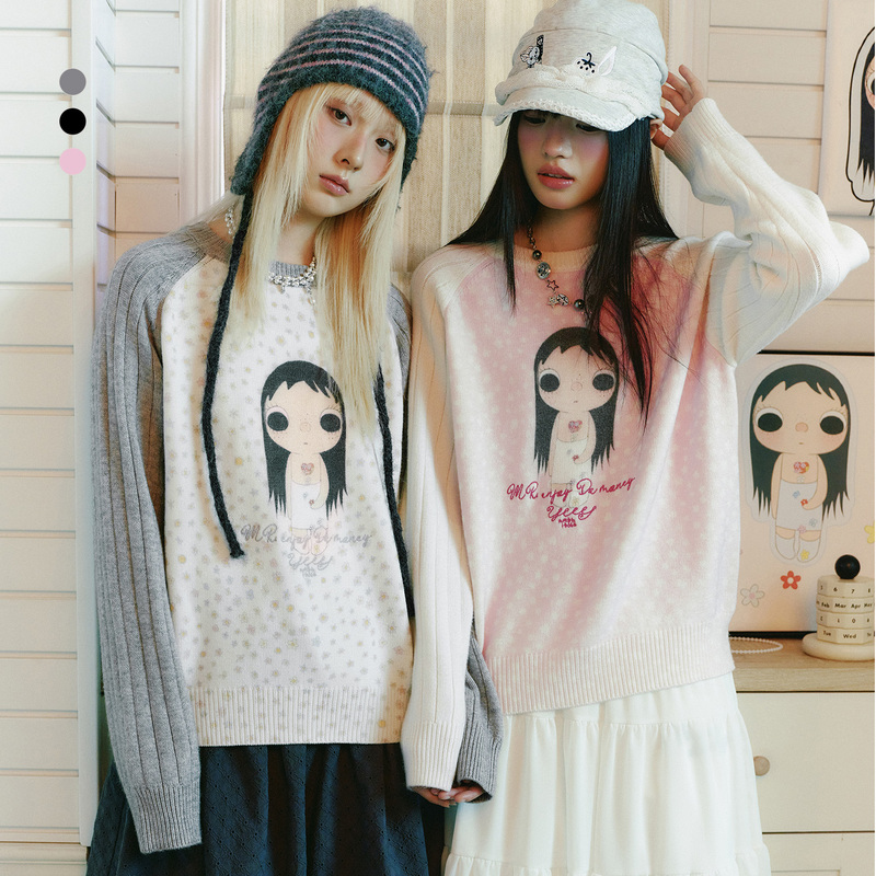 Medm×Yuy Co-Branded - All-Over Small Floral Raglan Sleeve Pullover Sweater Cartoon Casual Round Neck Knitwear Trendy