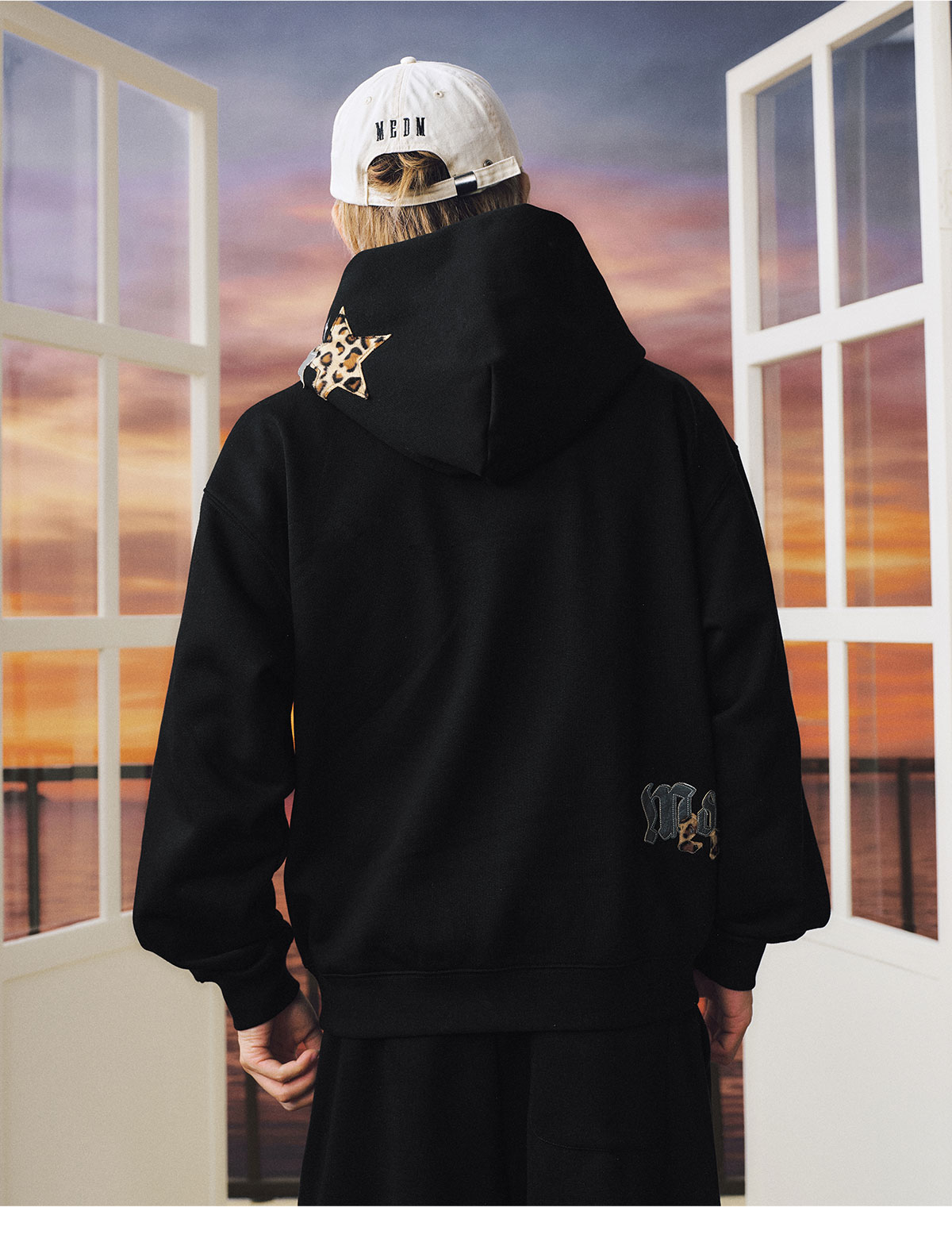 MEDM Leopard Star Appliqué Hooded Zip Hoodie