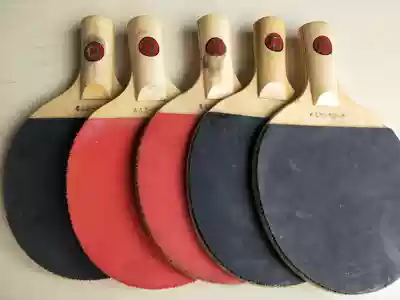 Old red double happiness paper label with scale ruler straight shot single-sided without packaging Last century golden double happiness old ping-pong racket