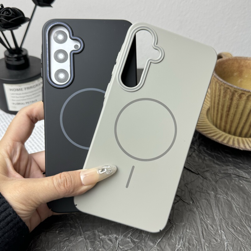 Soft and Suitable for Samsung Galaxy A15 A17 A25 A35 S25 Fe 5g Phone Case, New Model for Men and Women, Simple and Stylish, High-End Feel, Black Matte Frosted Magnetic Full-Cover Ultra-Thin