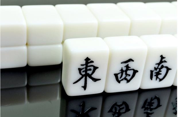 Mahjong Trung bình Lớn hộ gia đình Mahjong Vận chuyển 38mm40mm 42mm Mahjong Thương hiệu Ký túc xá Ngọc bích chính hãng - Các lớp học Mạt chược / Cờ vua / giáo dục bộ cờ vua hình người