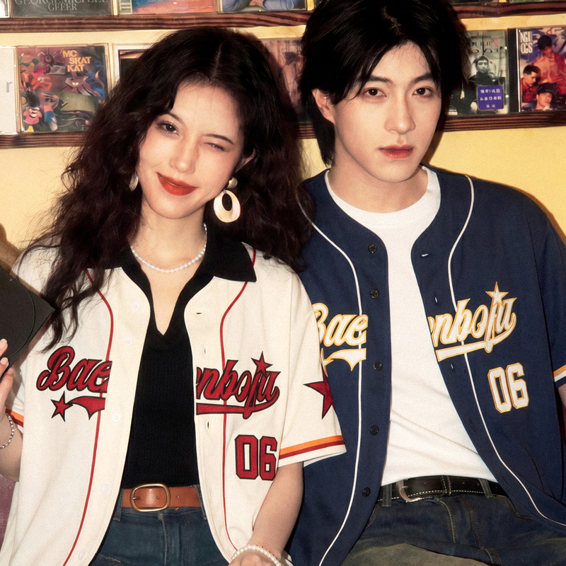 Aloha Vintage American Style Relaxed Short-Sleeve Shirt Baseball Jacket Summer Couple Outfit Cardigan Jacket Aloha Vintage American Style Relaxed Short-Sleeve Shirt Baseball Jacket Summer Couple Outfit Cardigan Jacket