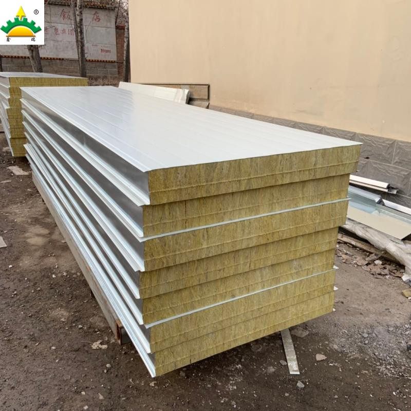 Shandong Xinrui manufacturer color steel rock wool board 120 thick high temperature assembly line special rock wool insulation board support customization