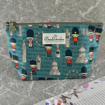 South Korea imported DAMS waterproof cartoon small soldier cosmetic bag wash storage bag portable small