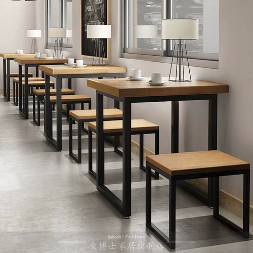 Простая твердая древесина для маленького квадратного настольного молока чай для питания десерт -магазин ресторан кофейня для закусочных с закусочными повседневными столами и комбинацией стула