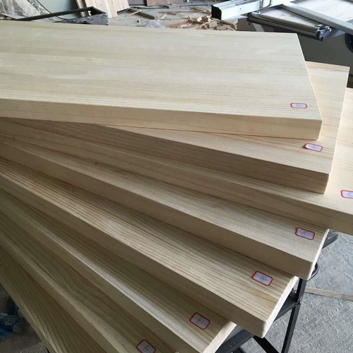 Чердак твердый дерево железопередат