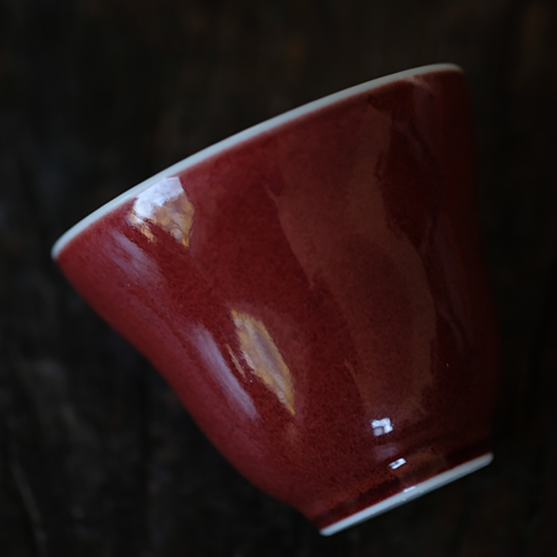 Offered home - cooked manually in the red glaze or a cup of jingdezhen ceramic cups tea cup sample tea cup a single master