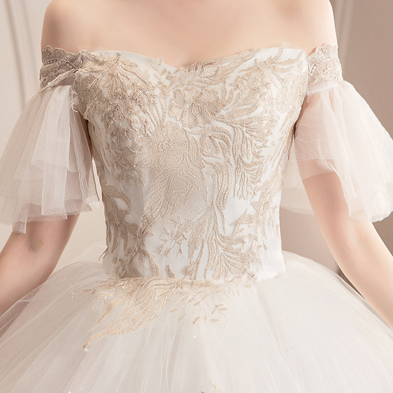 One-shoulder main wedding dress 2023 new French-style bride light luxury niche big trailing small main dress