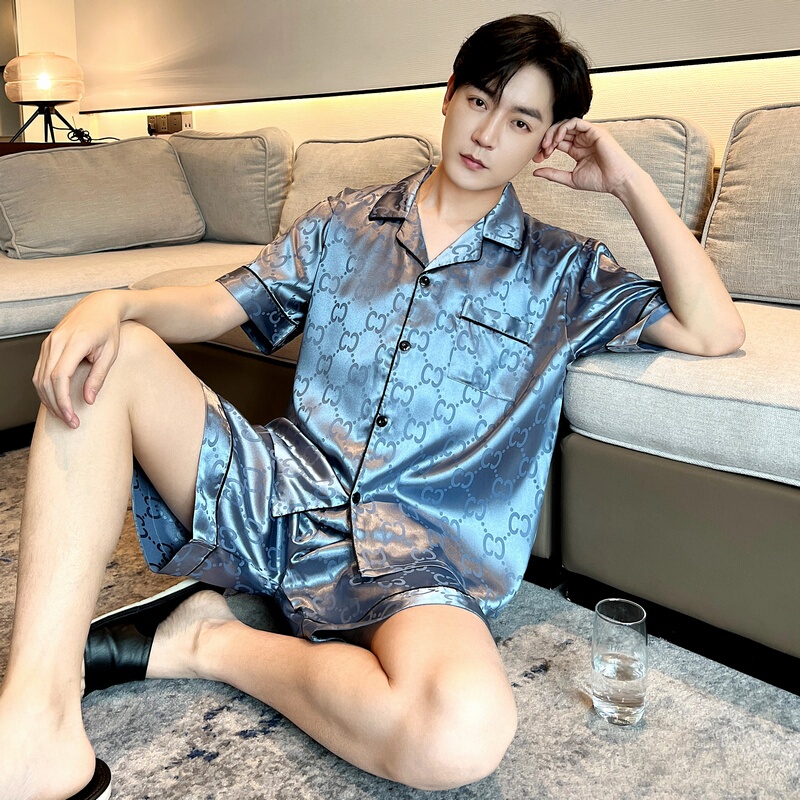 Summer Short-Sleeved Ice Silk Pajamas for Men, Extra Large Size 150kg Thin Home Wear for Fat People, Loose Cardigan Set Summer Short-Sleeved Ice Silk Pajamas for Men, Extra Large Size 150kg Thin Home Wear for Fat People, Loose Cardigan Set
