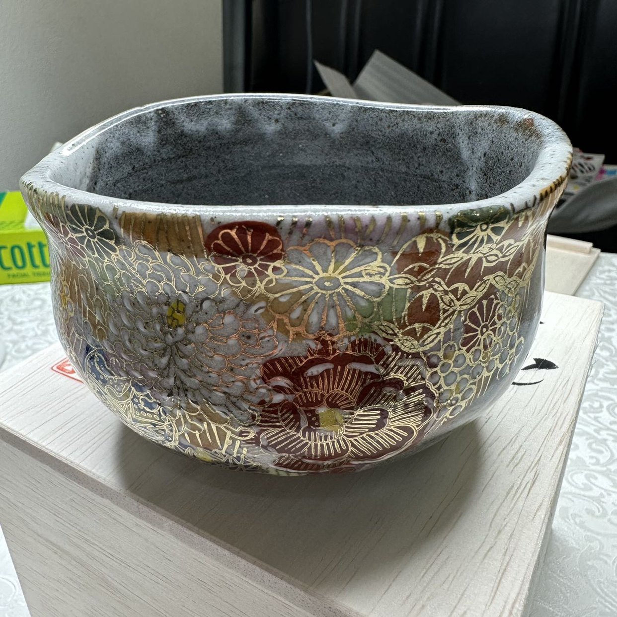 现货九谷烧【BEWIN大阪直送】秀山抹茶碗金花詰k7-796