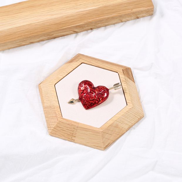 Nhật Bản và Hàn Quốc thời trang khí cổ kính một trái tim thông qua hướng dẫn sử dụng thả áo khoác men áo gió tinh tế pin trâm cài - Trâm cài cài áo vest nam