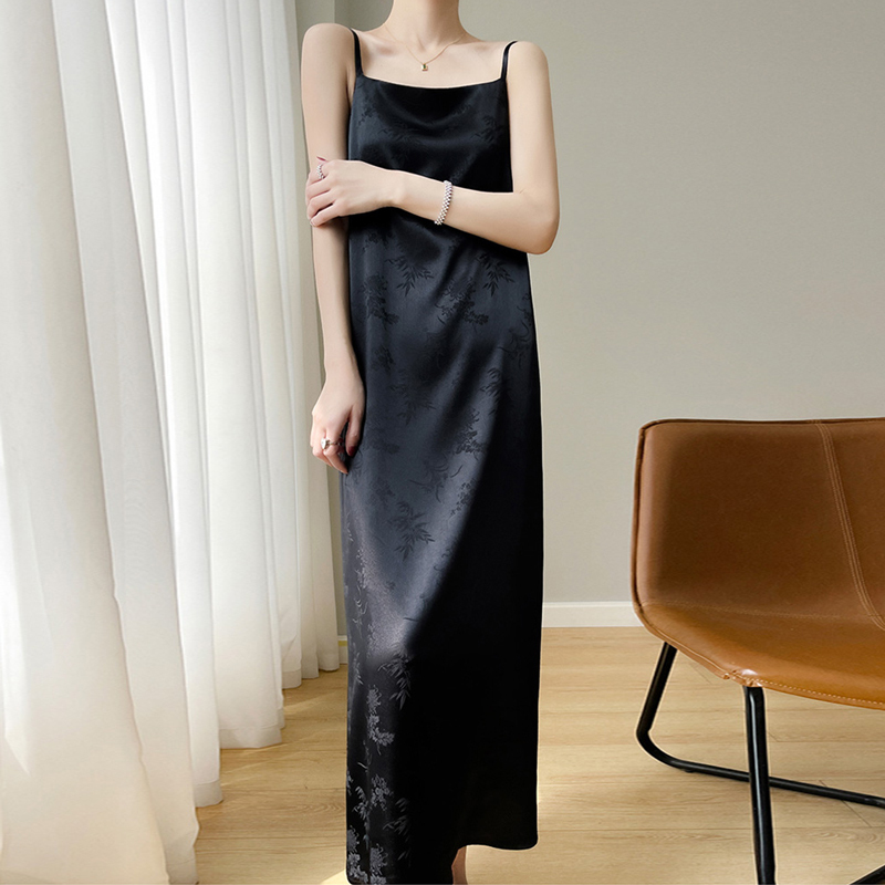 2026 New Design Satin Holiday Slip Dress Spring and Summer Plus Size Inner Dress Long Skirt Plus Size Women's Clothing