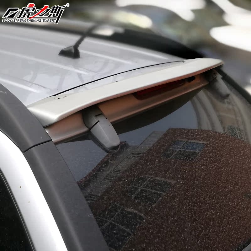 Áp dụng cho sư tử chạy đuôi cánh cố định làm lệch hướng xe ABS đuôi sửa đổi bằng sơn cánh đuôi ô tô