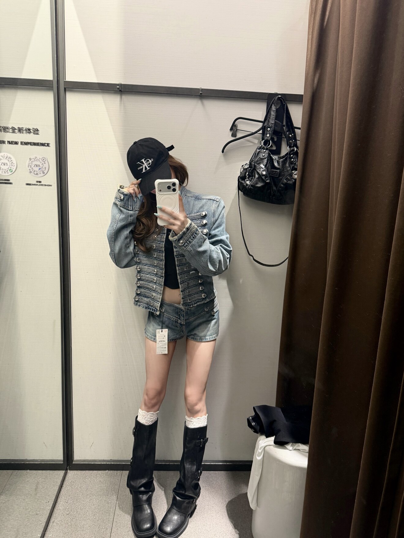 나폴레옹 스타일 2026 봄 가을 새로운 단추 자수 막대기 장식 몸 데님 짧은 외투 여성 의류 맨위 재킷 트렌디 상세 이미지 2