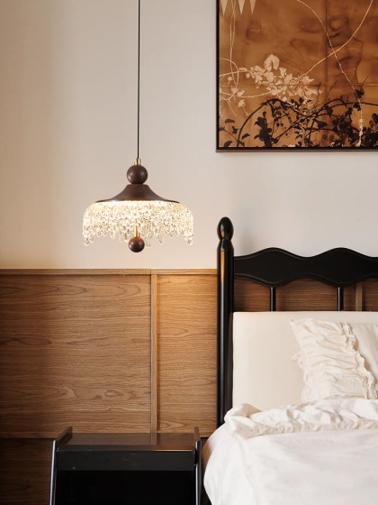 Restaurant Lamp French Mid-Century Style Three-Head Dining Table Dining Room Lamp 2026 New Retro Water Drop Entryway Bedside Small Pendant Light