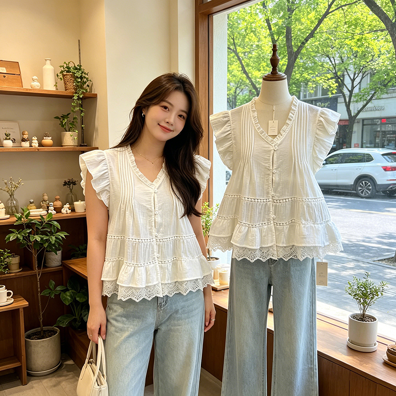 Plus-Size Summer 2026 New Casual Slimming European-Style Ruffled Lace Patchwork High-End Youthful-Looking Women's Shirt