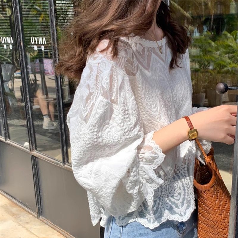 Кружевная рубашка женская, лето 2025, новый стиль, популярный шифоновый свободный западный стиль, модная маленькая рубашка, топ с длинными рукавами, женская