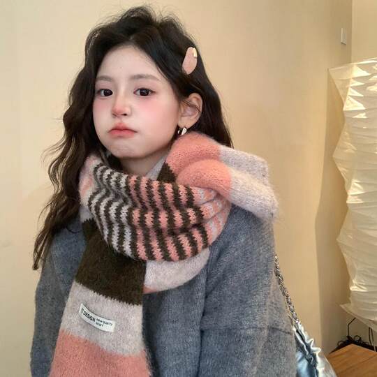 2025 New Style Color-Blocking Knitted Striped Wool Scarf for Women, Autumn and Winter Korean Version, Versatile, Thickened, Warm Neck Scarf