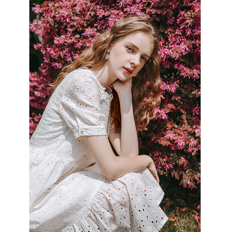 xiangying white dress female 2020 summer new gentle wind temperament mid-length thin high-waist hollow skirt