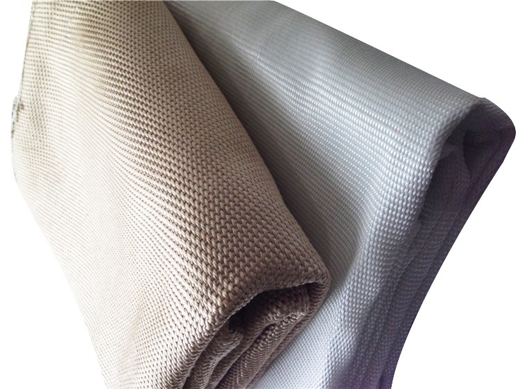1 5 m * 1 8 m glass fiber Hengxuan brand factory electric welding blanket fire protection cloth electric welding heat insulation protection thickness 2 mm