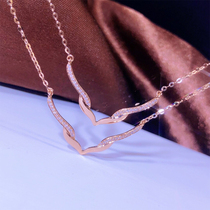 18K rose gold natural diamond deer corner necklace lock bone chain fashion kking AU750 little fresh V word 100 hitch