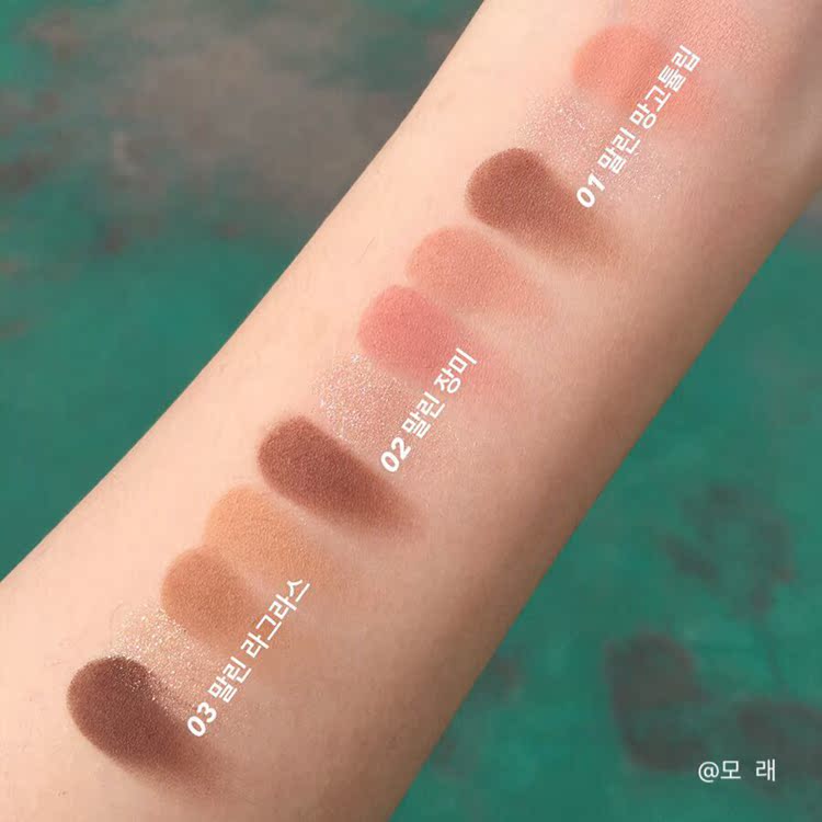 Hàn Quốc mới ROMAND Bốn màu 4 màu Phấn mắt Đĩa 1 ngày 2 kỷ niệm 4 năm Phiên bản giới hạn Sinh viên hàng ngày - Bóng mắt màu mắt clio